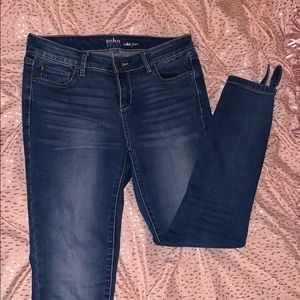 Ankle jeans